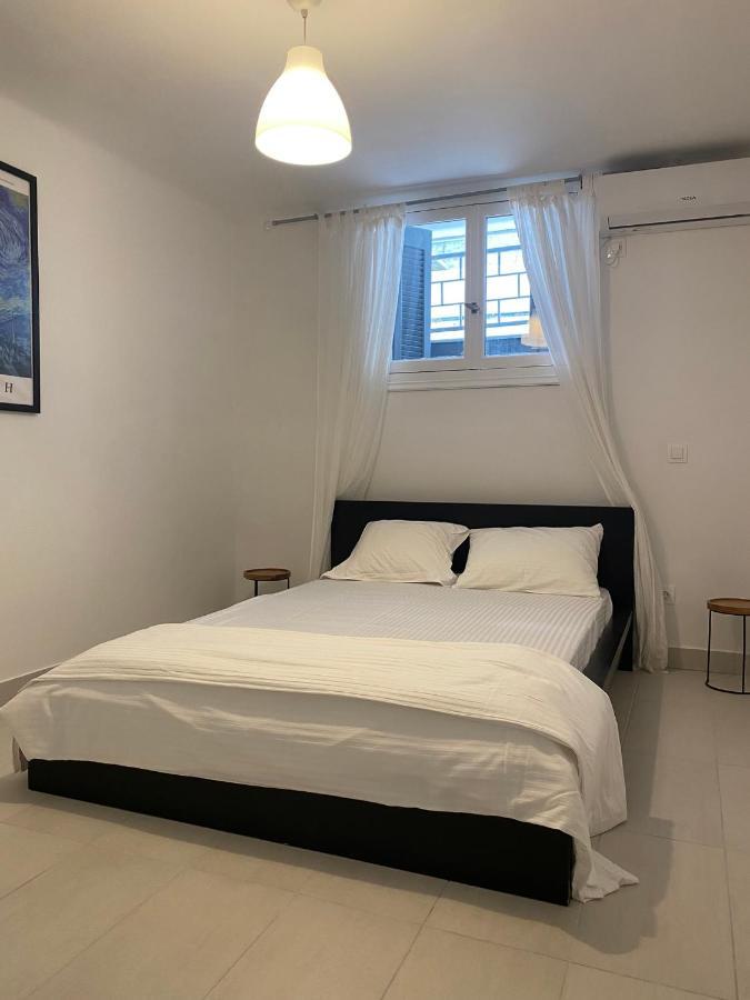 Modern 3Br Maisonette With Garden 10 Min From Acropolis Athen Exterior foto